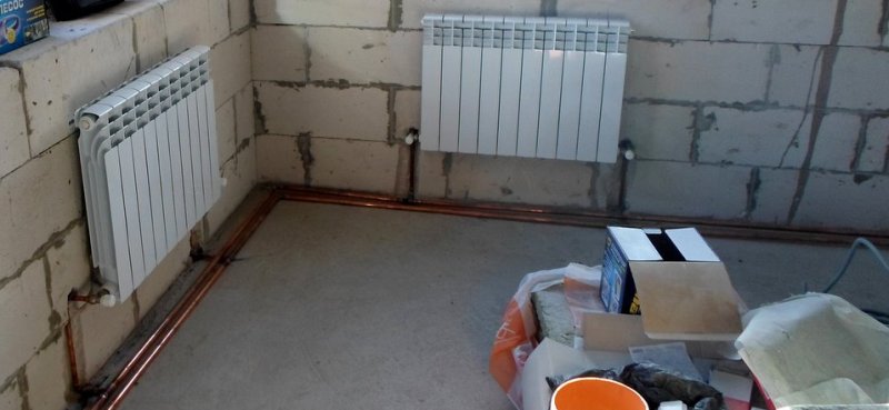 Как установить радиаторы отопления в квартире?